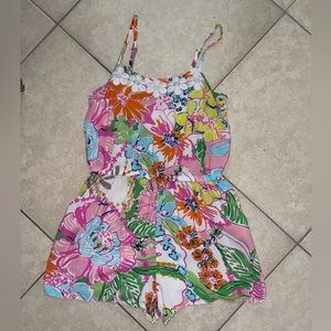 Lilly Pulitzer - floral romper , size 14/16 girls , has pockets